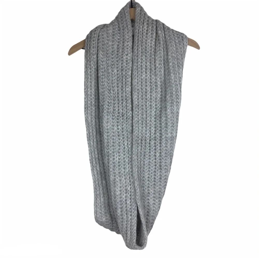 TORRID Scarf Music Notes Sheer & Knit Chunky Grey Infinity Warm Cozy Lot of 2